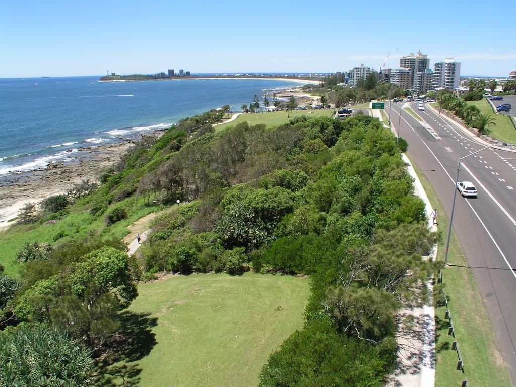 Headland Tropicana Alexandra Headland