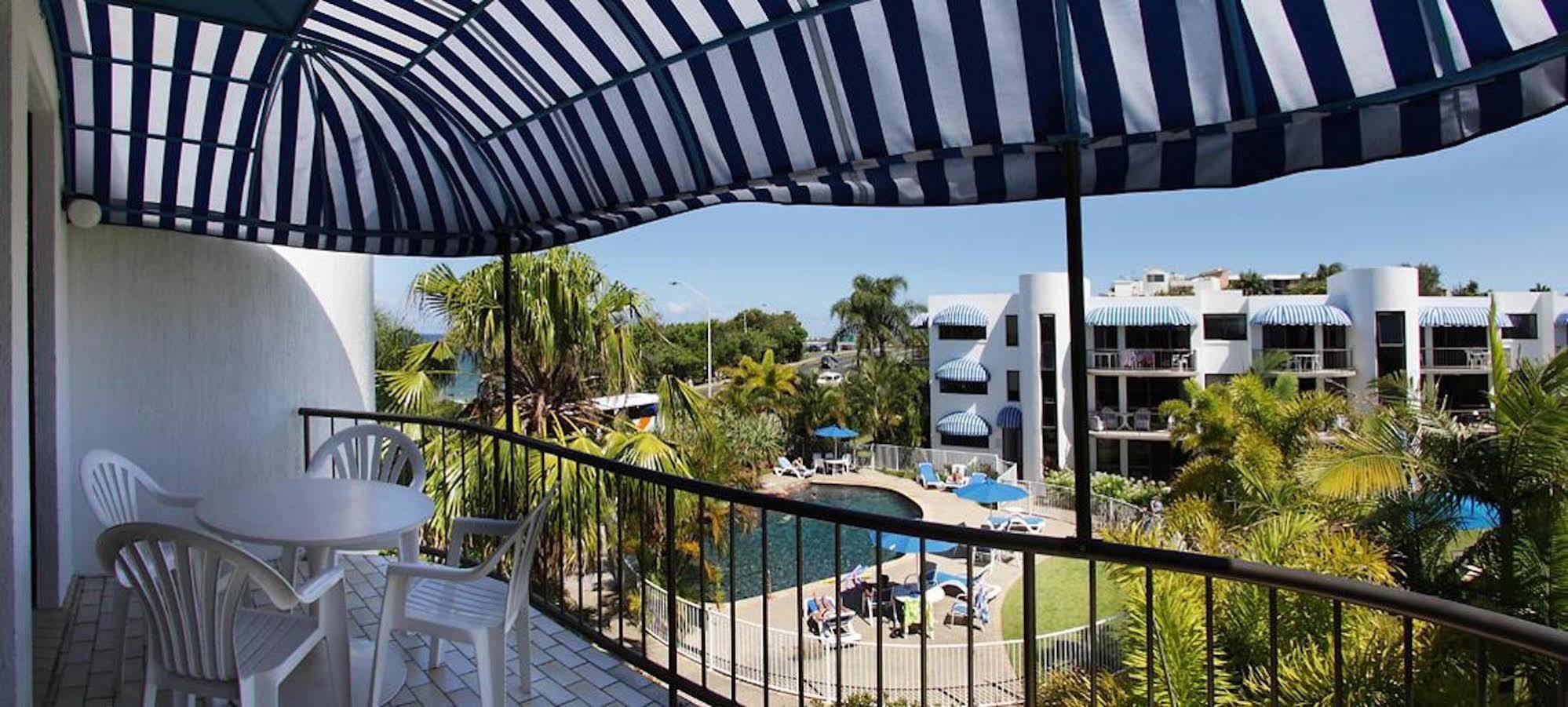 Headland Tropicana 3*